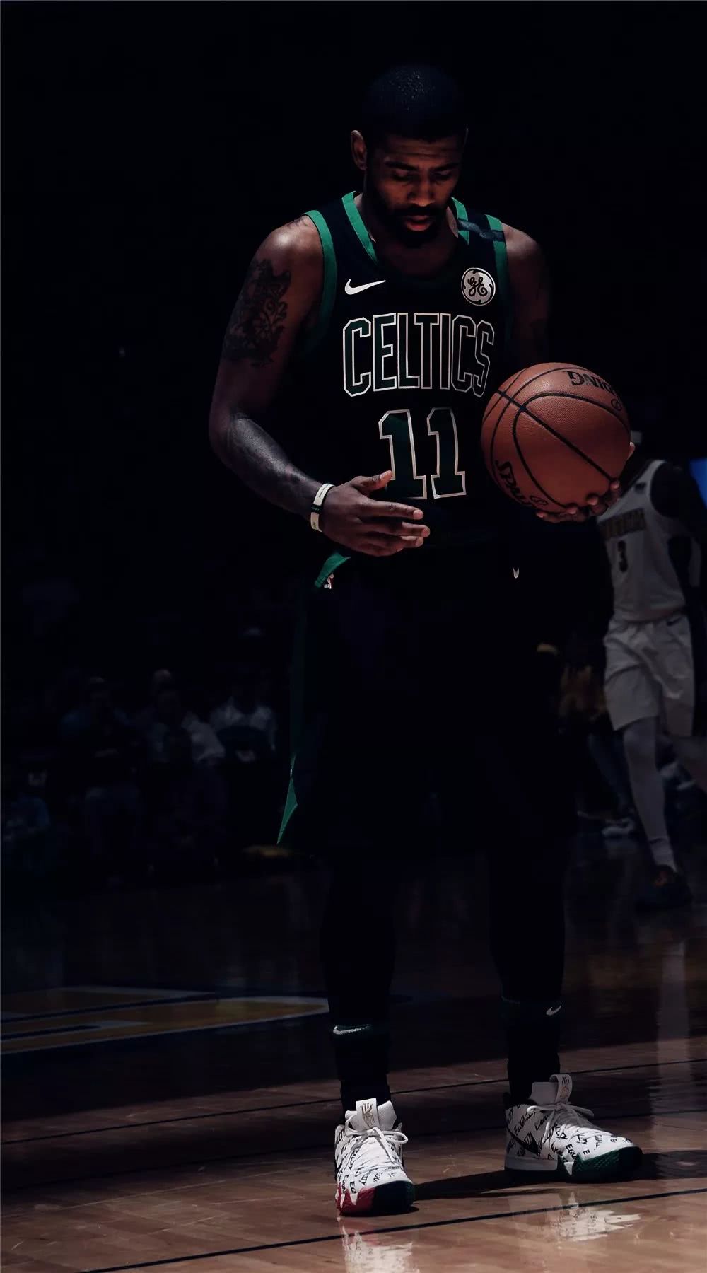 和转向的篮 和转向的篮