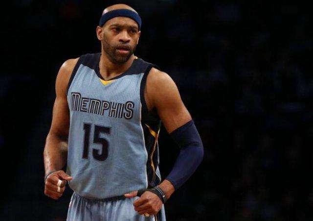 舞台上频频 舞台上频频