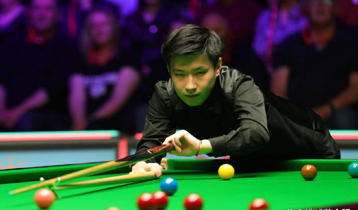 上的形势更 上的形势更