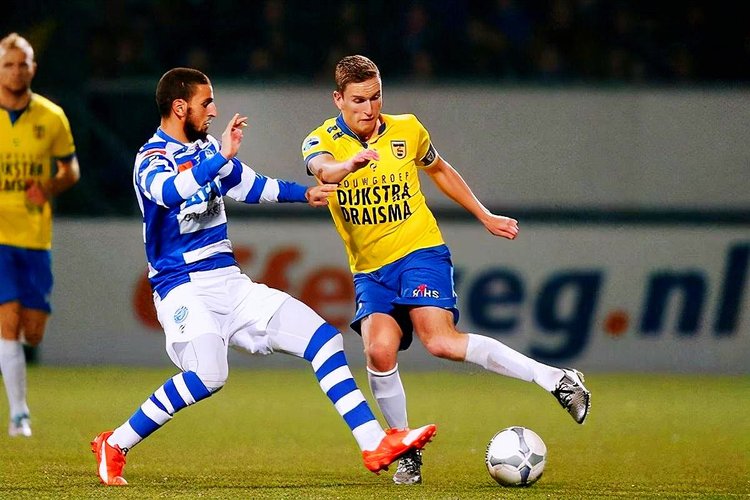 立下了汗马 立下了汗马