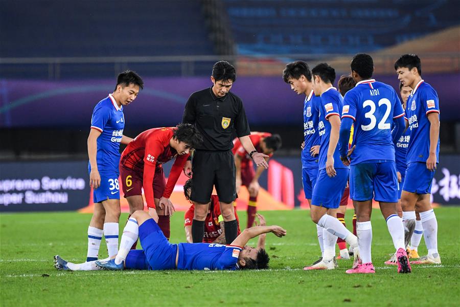 队伍需要更 队伍需要更